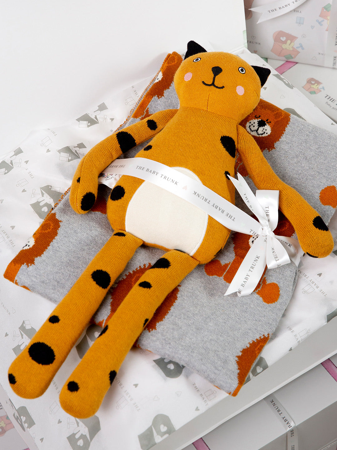 Snuggle Blanket Set - Cub